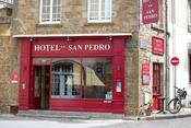 La façade de l'hôtel San Pedro à Saint-Malo 01