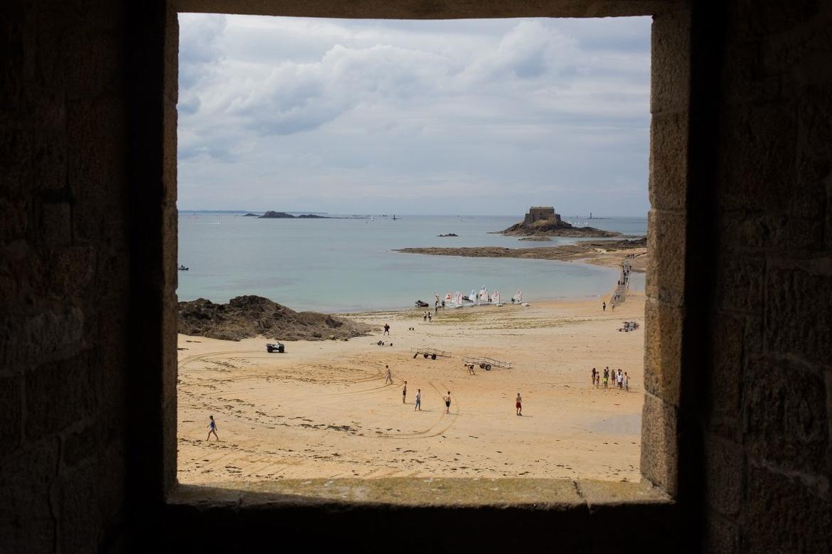 Saint-Malo beach of Bon Secours 01